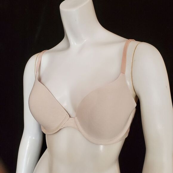 Pink Victoria's Secret Campus Lightly Lined Cream Bra (34C) - Picture 2 of 6
